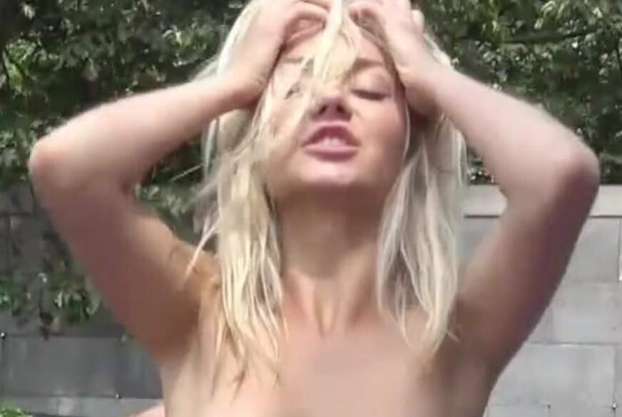 P****n, f****n, p****n und einfach gnadenlos weiter f****n! von Blonde-Babes