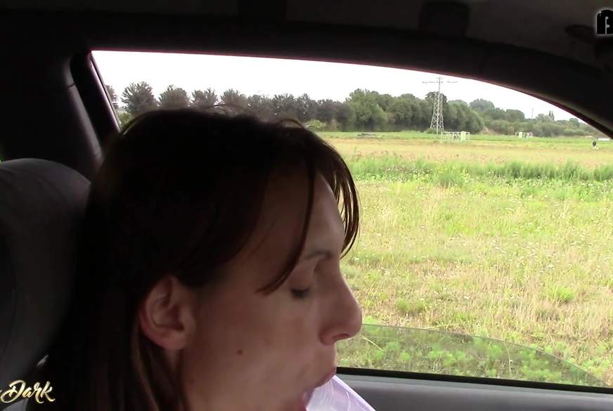 WAHNSINN - Extreme Dildospiele enden mit B**wJOB von Giulia-Dark pic2