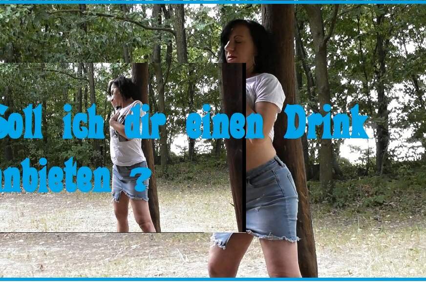 eroticnude: Soll ich dir einen Drink anbieten?
