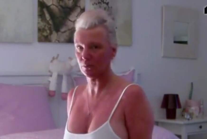 jillsummer: j***er nachbar verführt und heimlich gefilmt