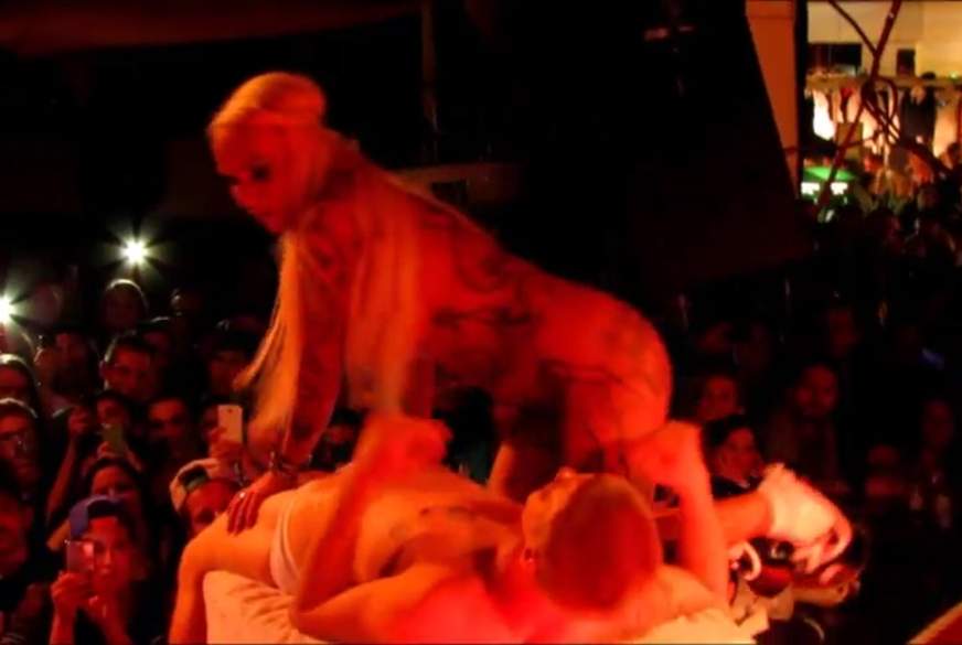 LiveSexShow von Kitty-Core pic4