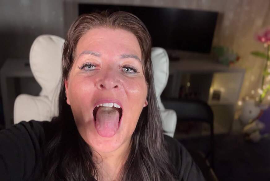 Nina-Nice: Fakef**k für dich, mein lautester und heftigster Orgasmus ever für mich?! WTF?!