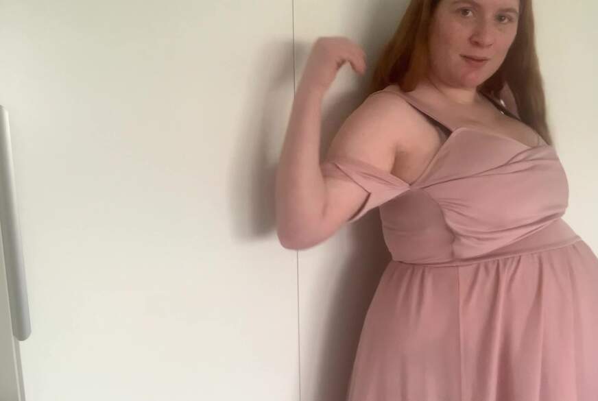 AuroraRed: Im 10. Monat! Prinzessin masturbiert