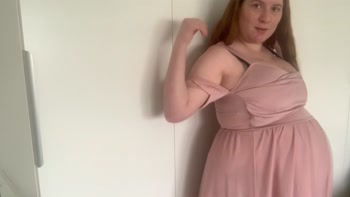 Im 10. Monat! Prinzessin masturbiert