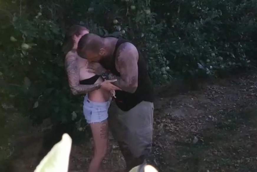 KeylaGold: G*****t im Apfelhof