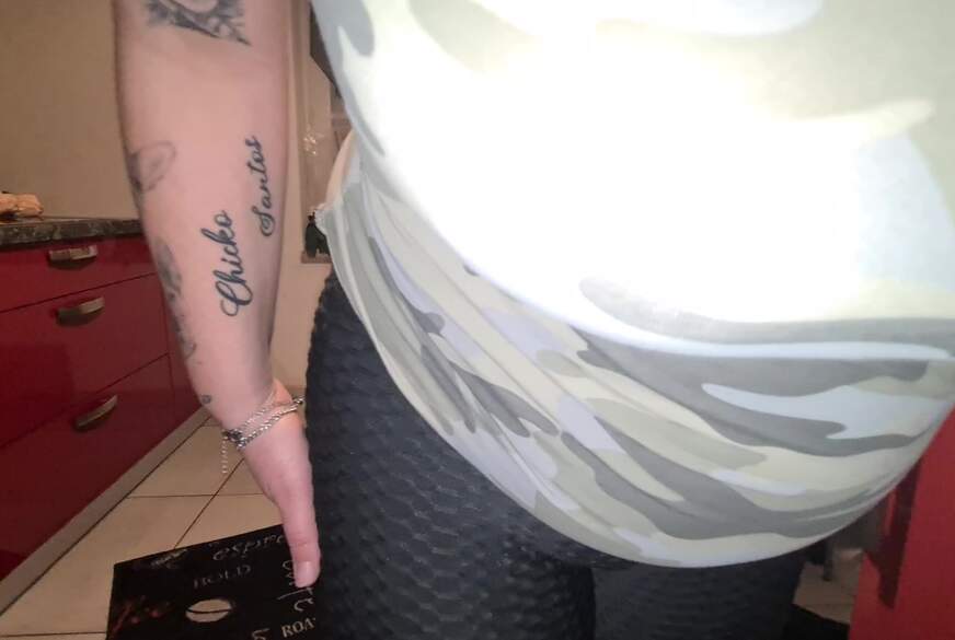 sexyjaqueline: GEILER B******gSf**k AUF DEM KÜCHENSTUHL