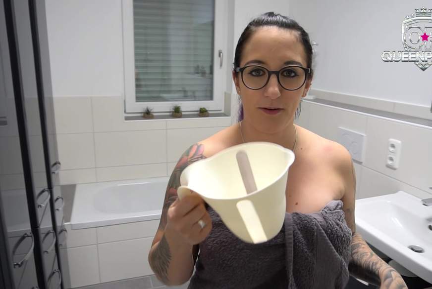 Mein aller erstes MAL! Überschwemmt von P***e! von QueenParis