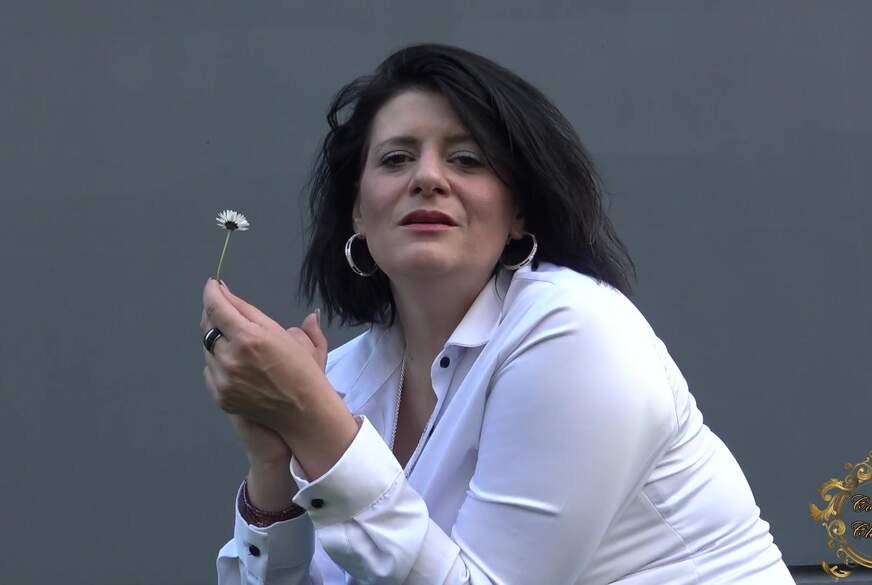 Aufmerksamkeit? Oder nicht? von Contessa-Claudia pic2