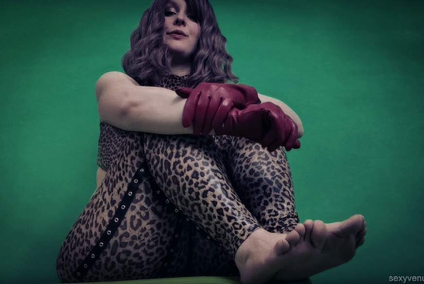 Hab da was von Laura für Dich W****i von sexyvenushuegel