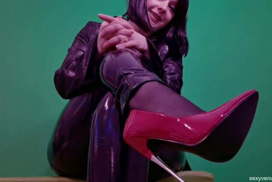 Grenzen überschreiten am Absatz von sexyvenushuegel