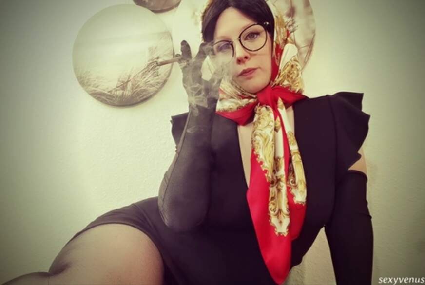 Kennenlernen Deiner neuen Chefin von sexyvenushuegel