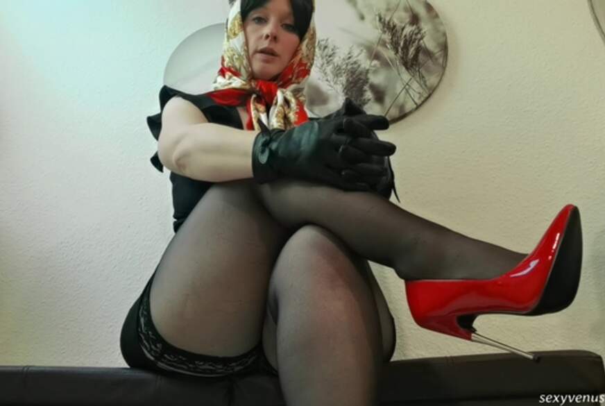 Du bekommst die S******e voll von sexyvenushuegel