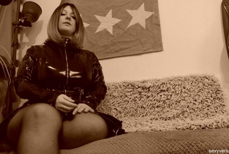 sexyvenushuegel: Du bei Deinem Therapeut - lass das Schwule zu