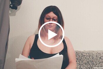 Danke, dass ich Dir ein paar Fragen zum Thema Wichsen stellen darf. Bitte lege Dir ein Messutensil bereit und beantworte alle Fragen ehrlich.