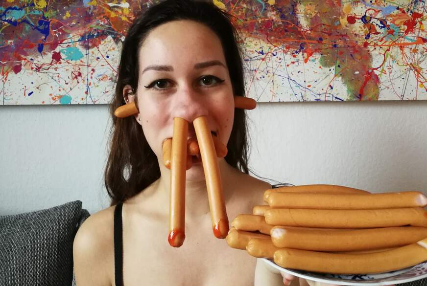 Wurst Challenge! Wie viele Würstchen passen in meine P***y? von Lia-Fox