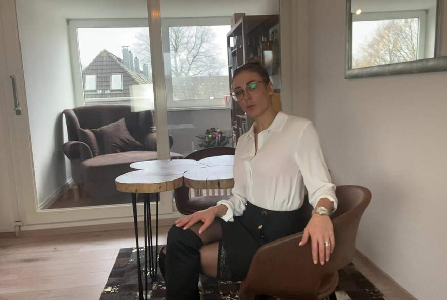 Monamour_Sophie: BÜRO DIRTYTALK