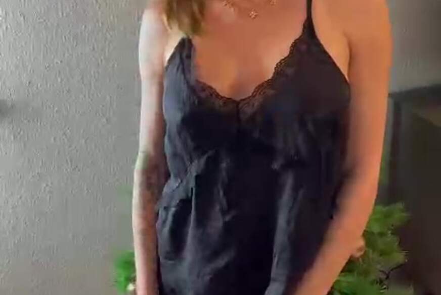 Monamour_Sophie: Ich lutsche die R**e... C*****t