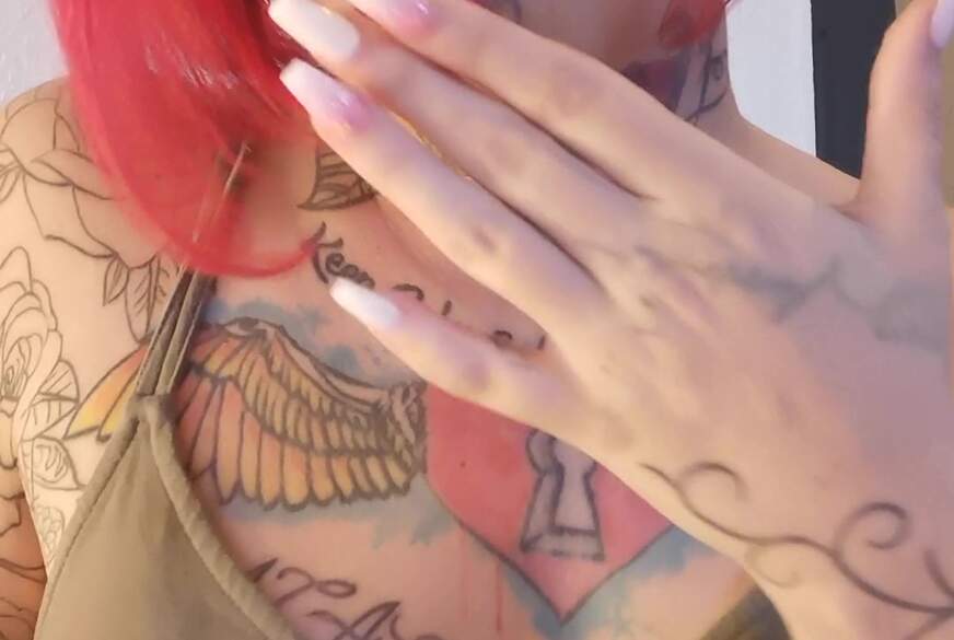 FaceTattooGirl: kleiner Vorgeschmack