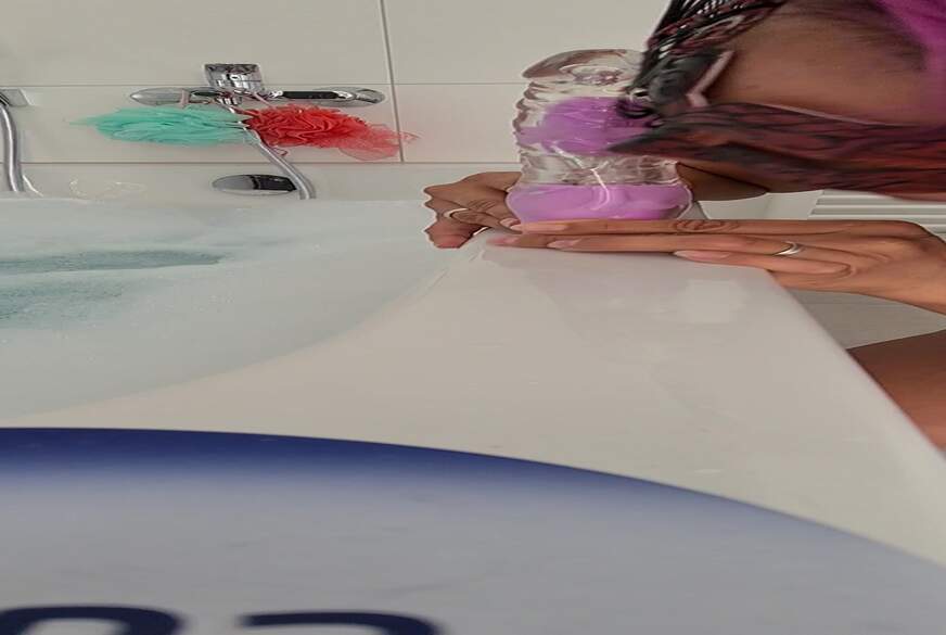 SecretMissy: Etwas ausgiebiger vor dem Baden ...