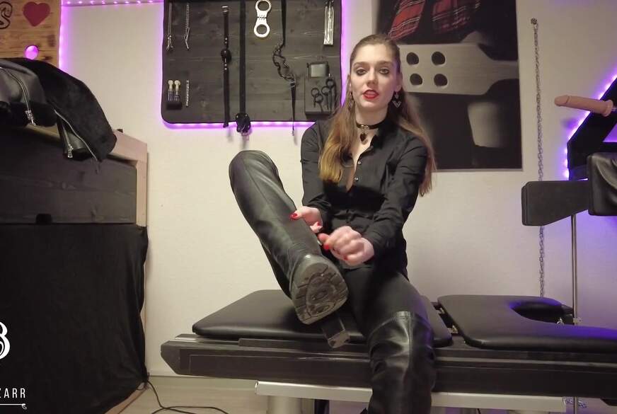 E**********de CEI W************g in Leder von Zara-Bizarr