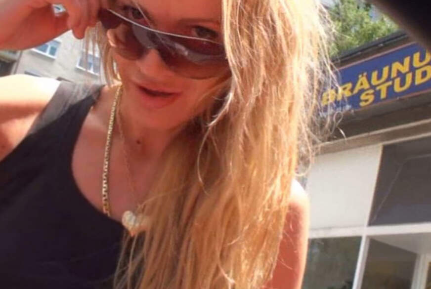 LuckyB-stard: Spontan F**k in Selbstbedienungs-Solarium!