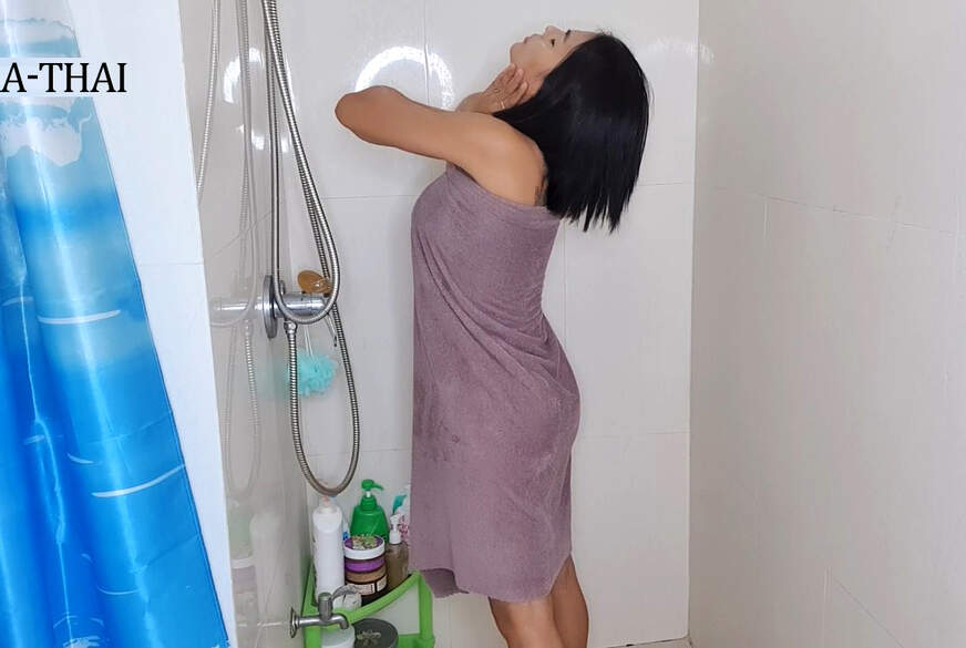 Nara-Thai: Nara-Thai - Geil unter der Dusche - W*****n - S******n - Dildo - Solo