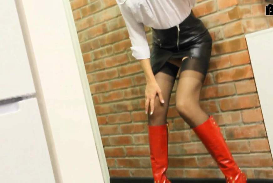 C******e Leather Skirt von DesertAngel