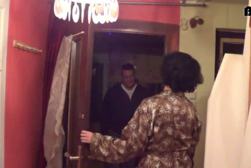 Sexy-Noemi: Vom Masseur verführt !!!