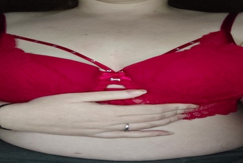 Stehst du auf Naturtitten?