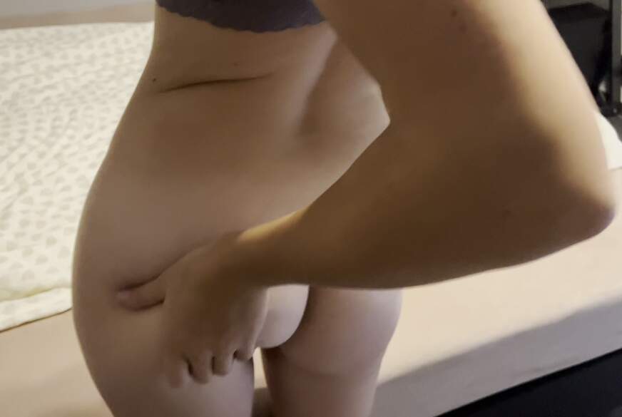 LuckyLucy18: ICH HAB MICH ENDLICH GETRAUT!!! Mein ERSTES MAL A**l