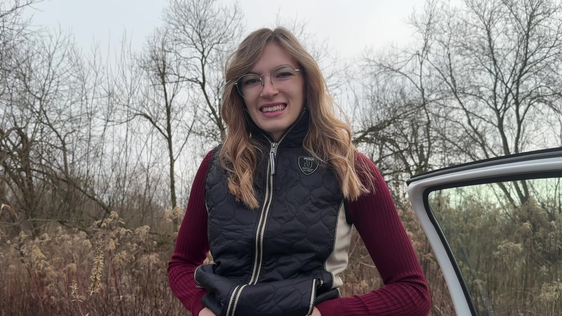 Ich war gerade beim reiten und habe mich von einem jungen Hengst abholen lassen und habe ihn dann geritten