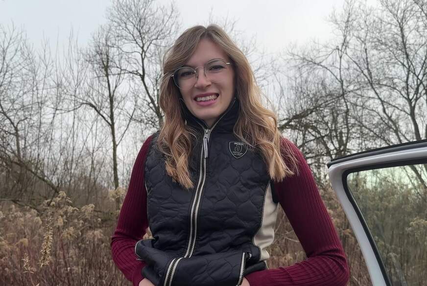 LuckyLucy18: Bin ich ein Reitm*****n ? J****n Hengst g******n!