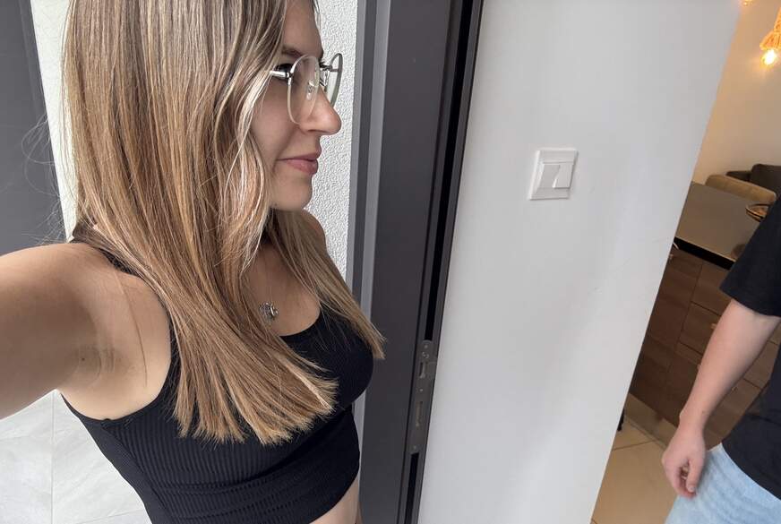 ZU KRASS?! Fan ZUHAUSE besucht und g*****t! von LuckyLucy18 pic1