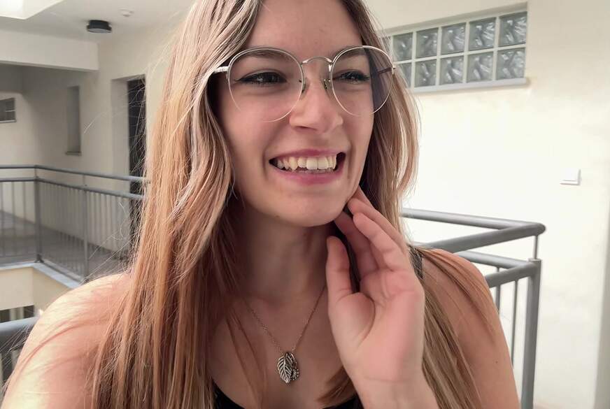 LuckyLucy18: ZU KRASS?! Fan ZUHAUSE besucht und g*****t!