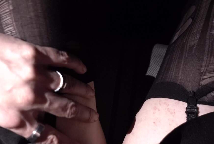 Kurz vor Neujahr schnell g******n von OpheliaCockfield pic2