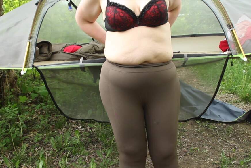 Jackyjett: Strippen Outdoor