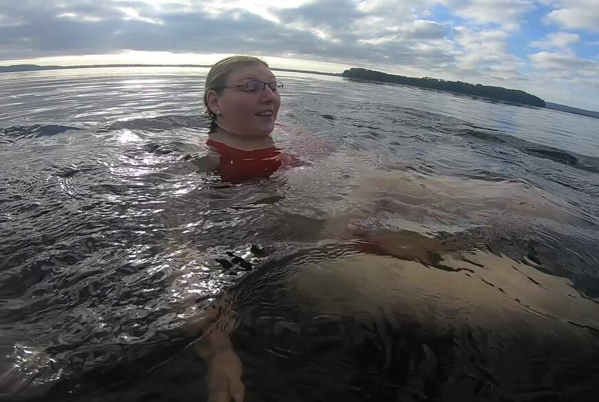 Jackyjett: Erste Unterwasser Video schau mir mit tollen Einblicken beim Schwimmen zu 24