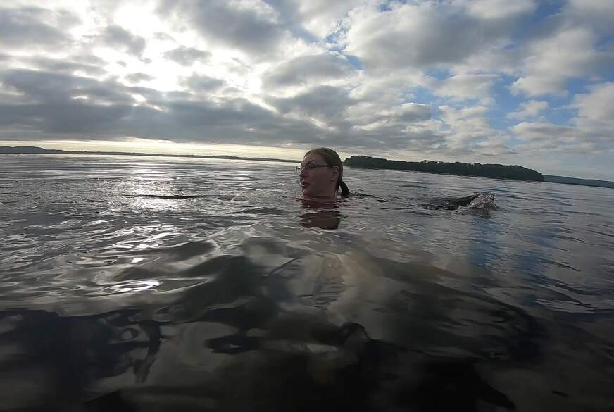 Jackyjett: Erste Unterwasser Video schau mir mit tollen Einblicken beim Schwimmen zu 24