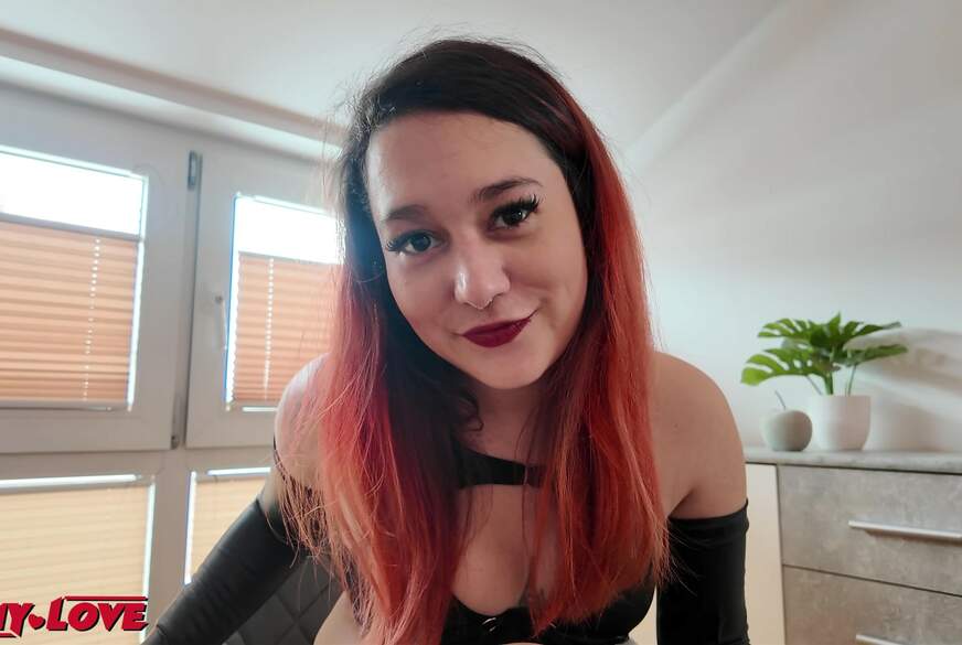 TamyLoveOfficial: Für meine Latexlooser und M********l