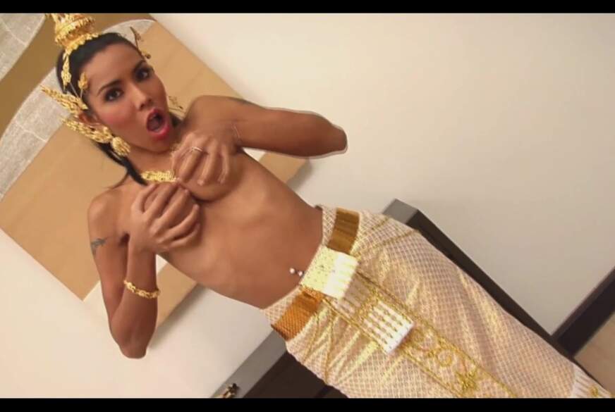 Thailand Smile Costume Ladyboy Masturbation von Asianc*m69 pic3
