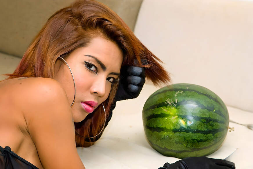 Asianc*m69: Dildo Melon Trans F**k