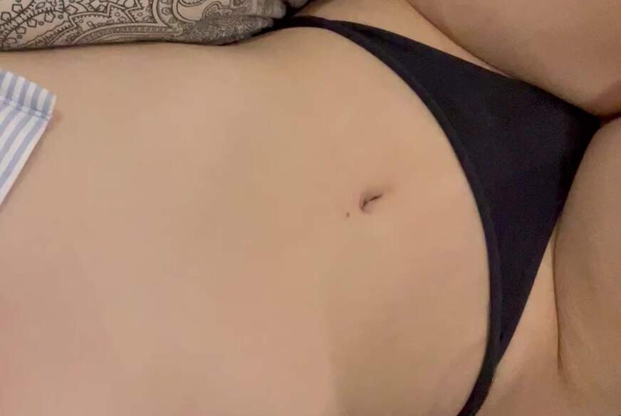 MajaSofie: Besorge es mir mit einem Rieeeesen Dildo selbst