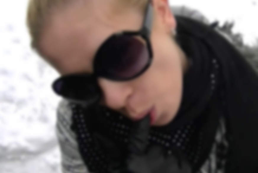 Zu kalt für nen B**wjob!? Nee niemals! von LittleSue