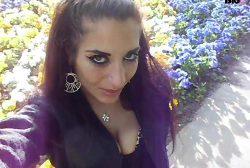 Public f*****n von F*****e-Elena