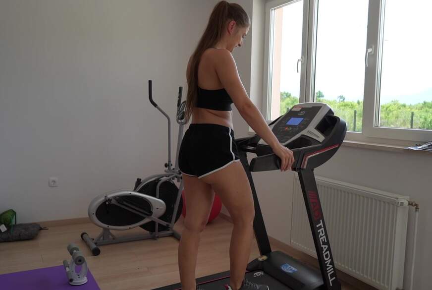 F****n mit den Trainer im Fitnessstudio von Jennifer1177