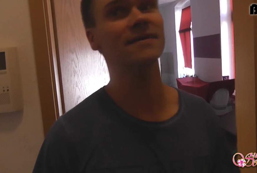 Dominante S*****zbehandlung von Susi-Deluxe