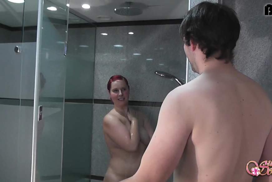 F****tgebiet! Spontan Quicky im Bad von Susi-Deluxe pic2