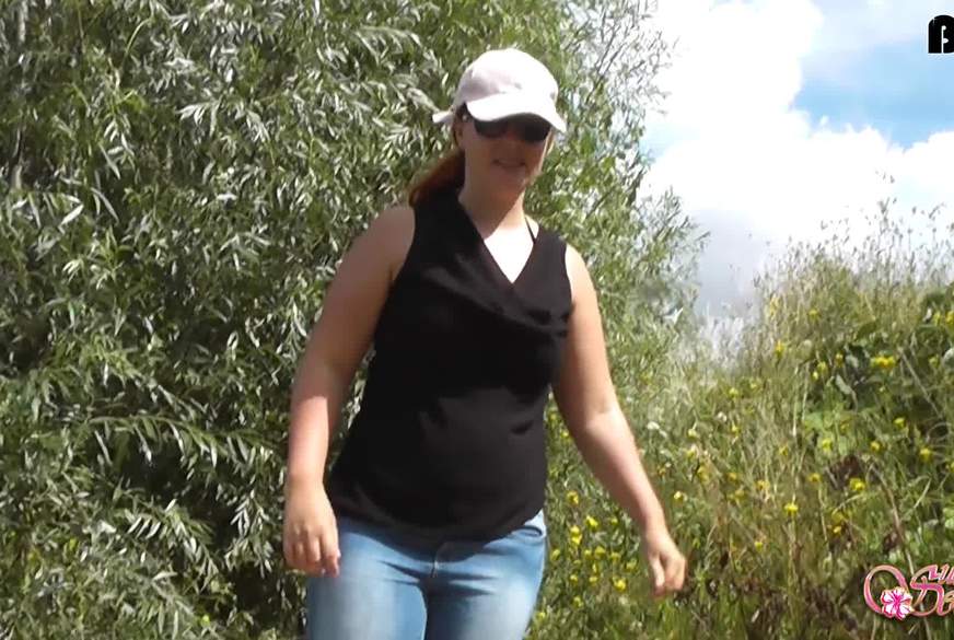 Fremden User in Latexhandschuhen a********t von Susi-Deluxe pic3