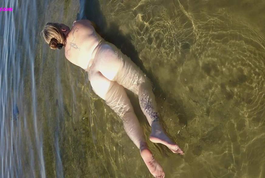 KatCream: Erster F*******k am Strand