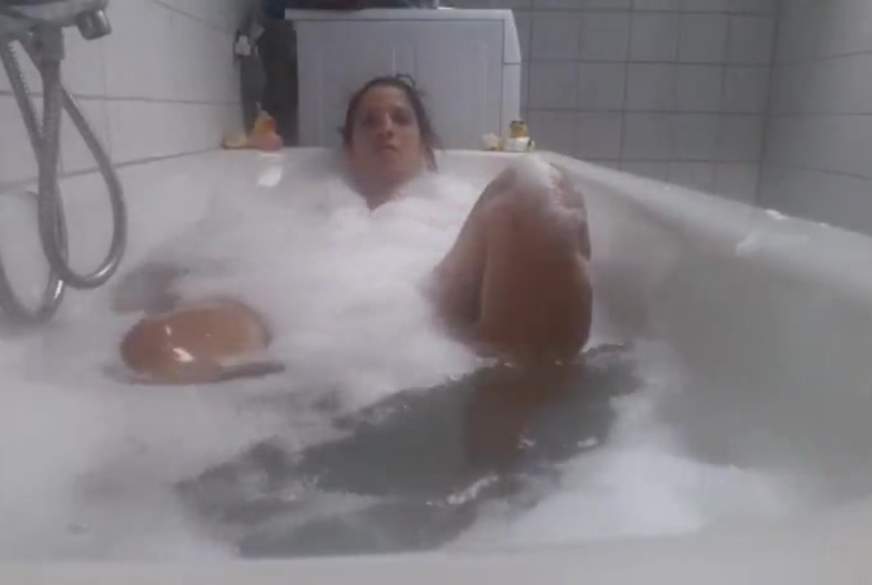Geiles W*****n in der Badewanne von Kira4u